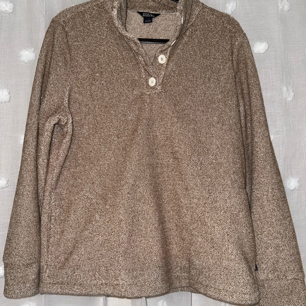 Women’s Eddie Bauer 1/4 button up
